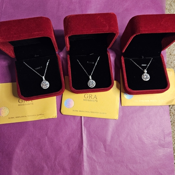 Jewelry - Wholesale Lot 3x 3ct Moissanite Necklaces 925